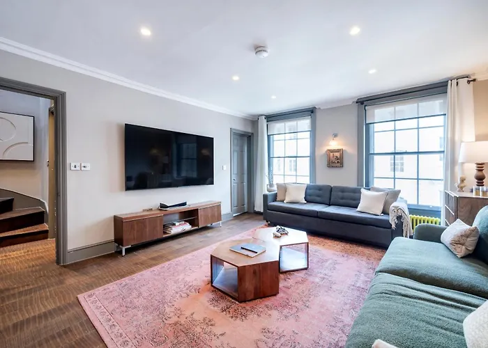 Soho 2 Bedrooms, 3 Beds, 2,5 Bathroom On Central Location