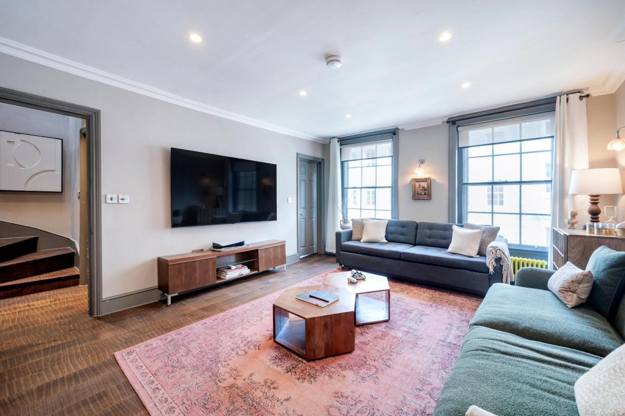 Soho 2 Bedrooms, 3 Beds, 2,5 Bathroom On Location Appartamento Londra
